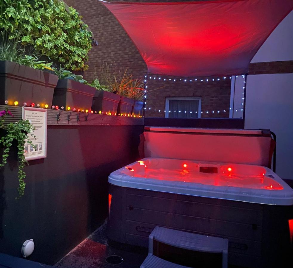 3 The View Apartments Ilfracombe - Hot Tub, Parking, Lift, Ev Exterior foto