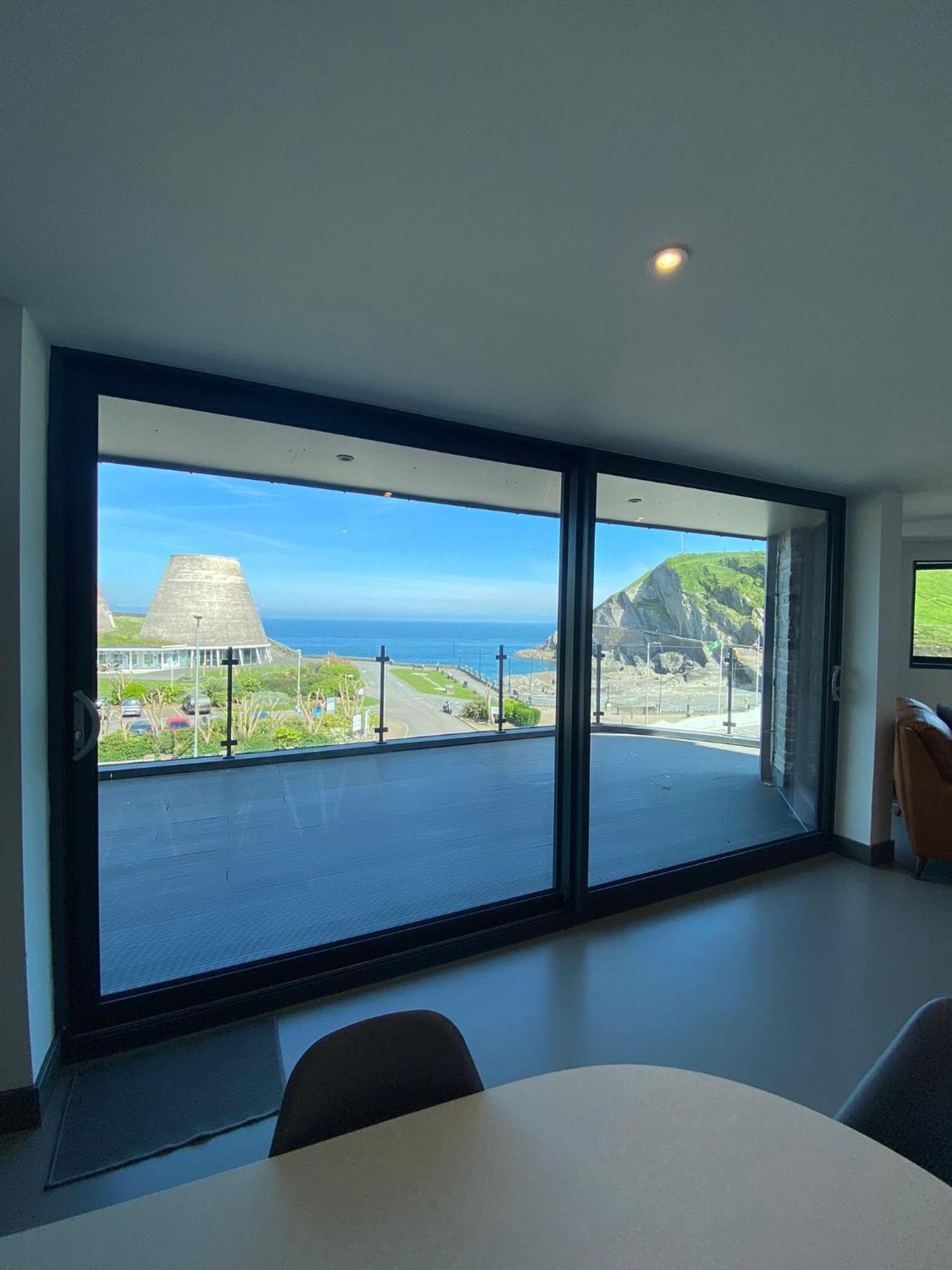 3 The View Apartments Ilfracombe - Hot Tub, Parking, Lift, Ev Exterior foto